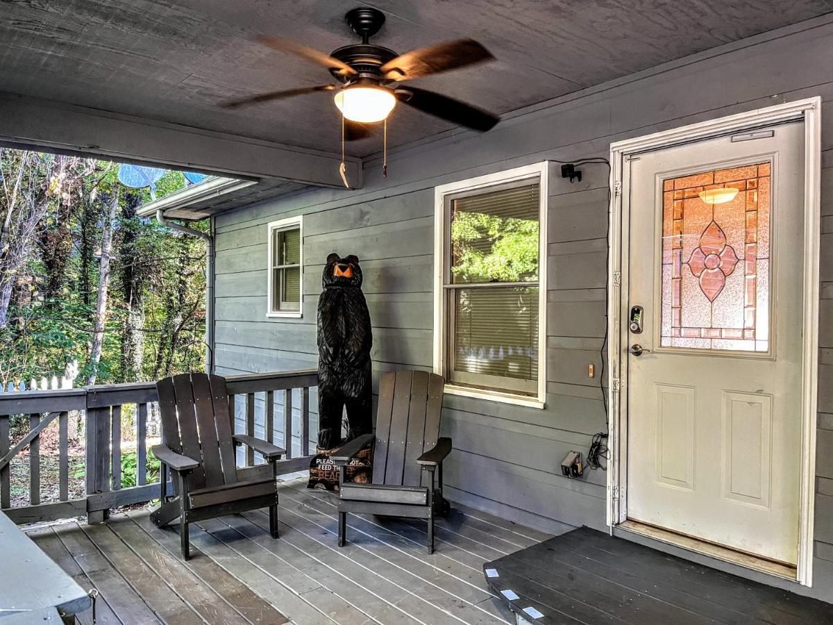 Ole Smoky Bnb - Game Room, Hot Tub, Mtn Views! 鸽子谷 外观 照片