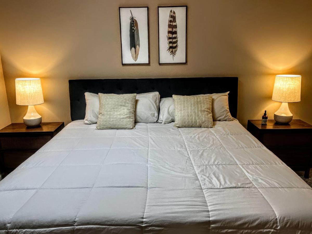 Ole Smoky Bnb - Game Room, Hot Tub, Mtn Views! 鸽子谷 外观 照片